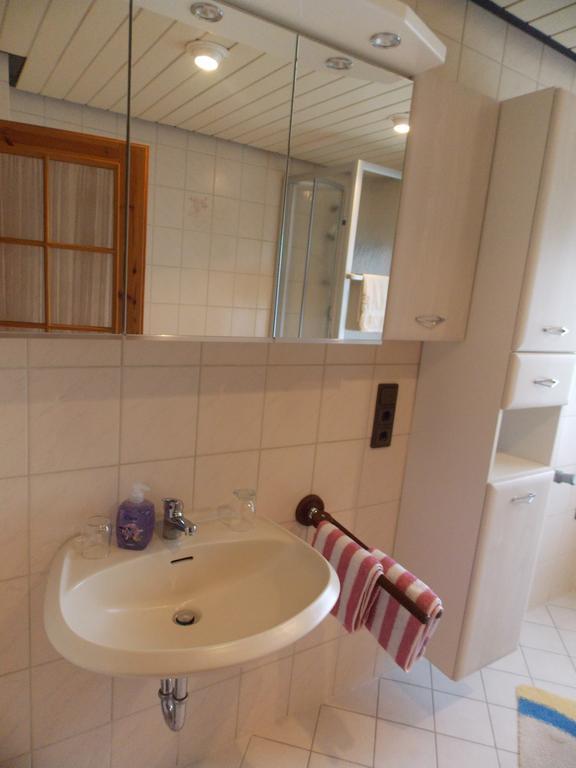 Ferienwohnung Inge Blum Müllenbach Екстериор снимка