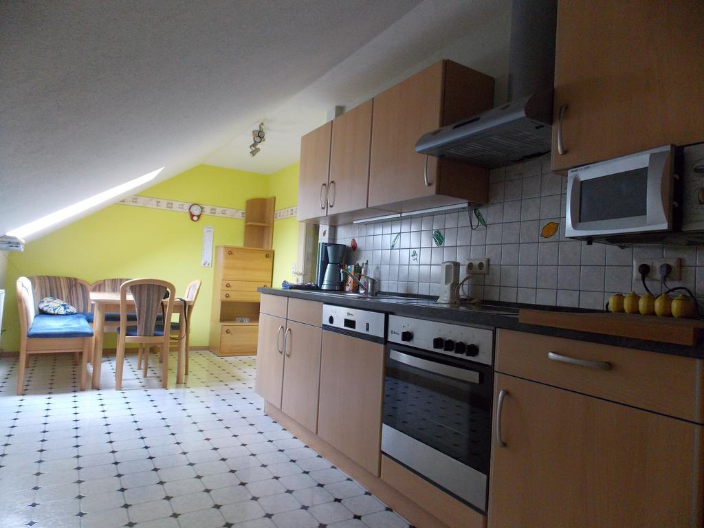 Ferienwohnung Inge Blum Müllenbach Екстериор снимка